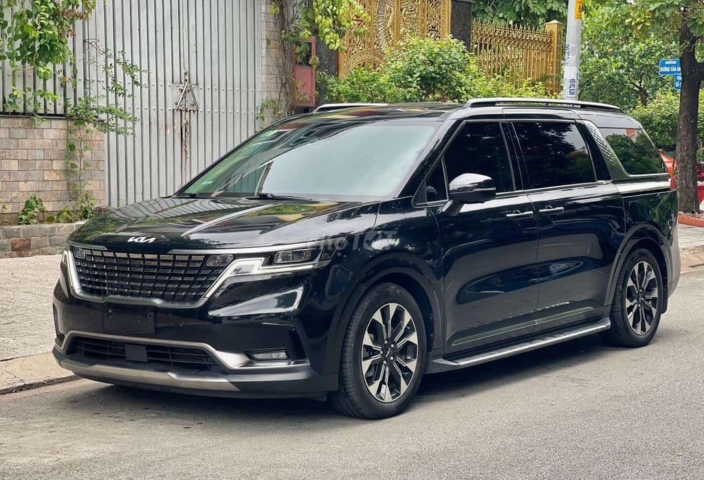 Showroom Ô TÔ LƯỚT SÀI GÒN
