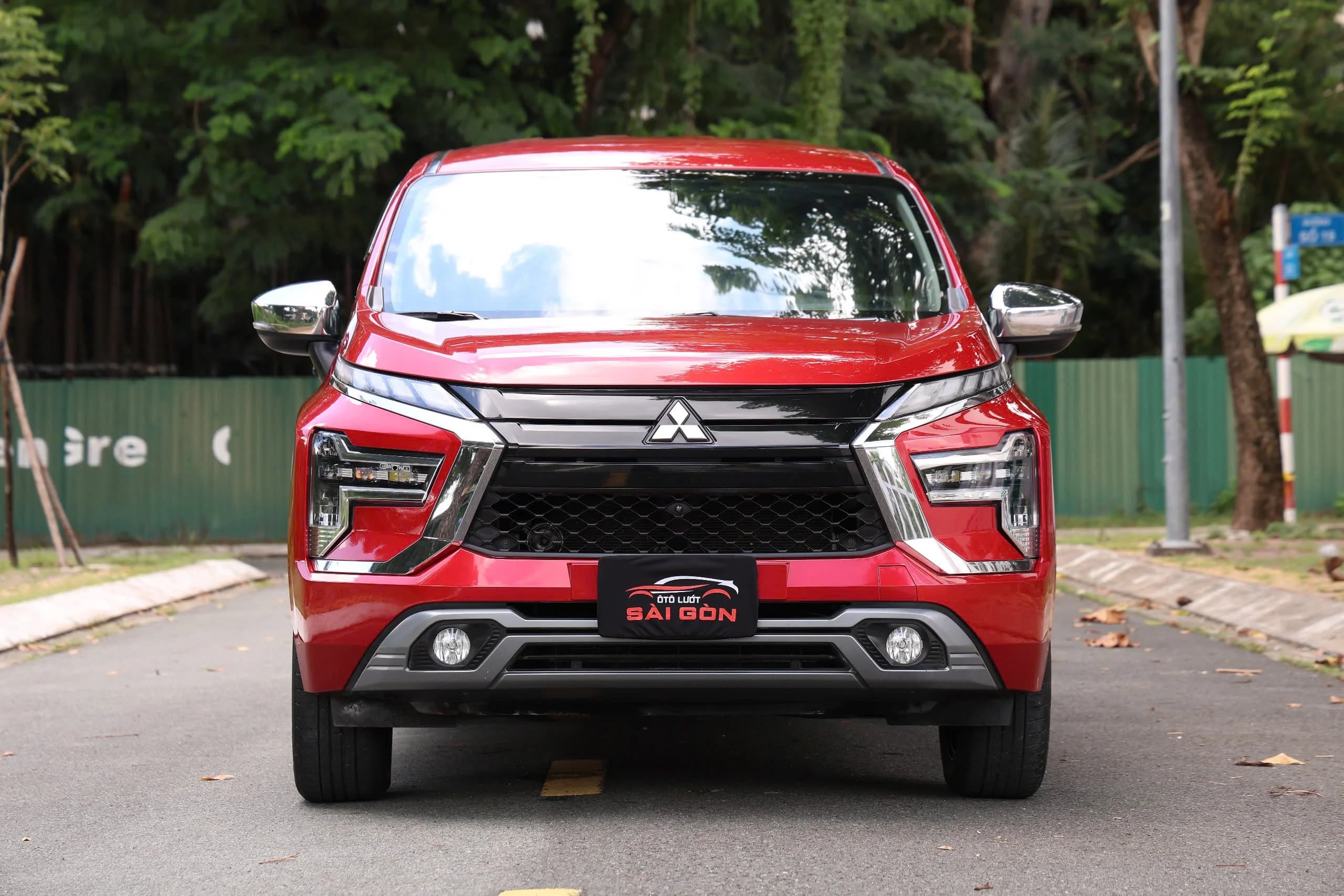 MITSUBISHI XPANDER PREMIUM – SX 2023 – MÀU ĐỎ